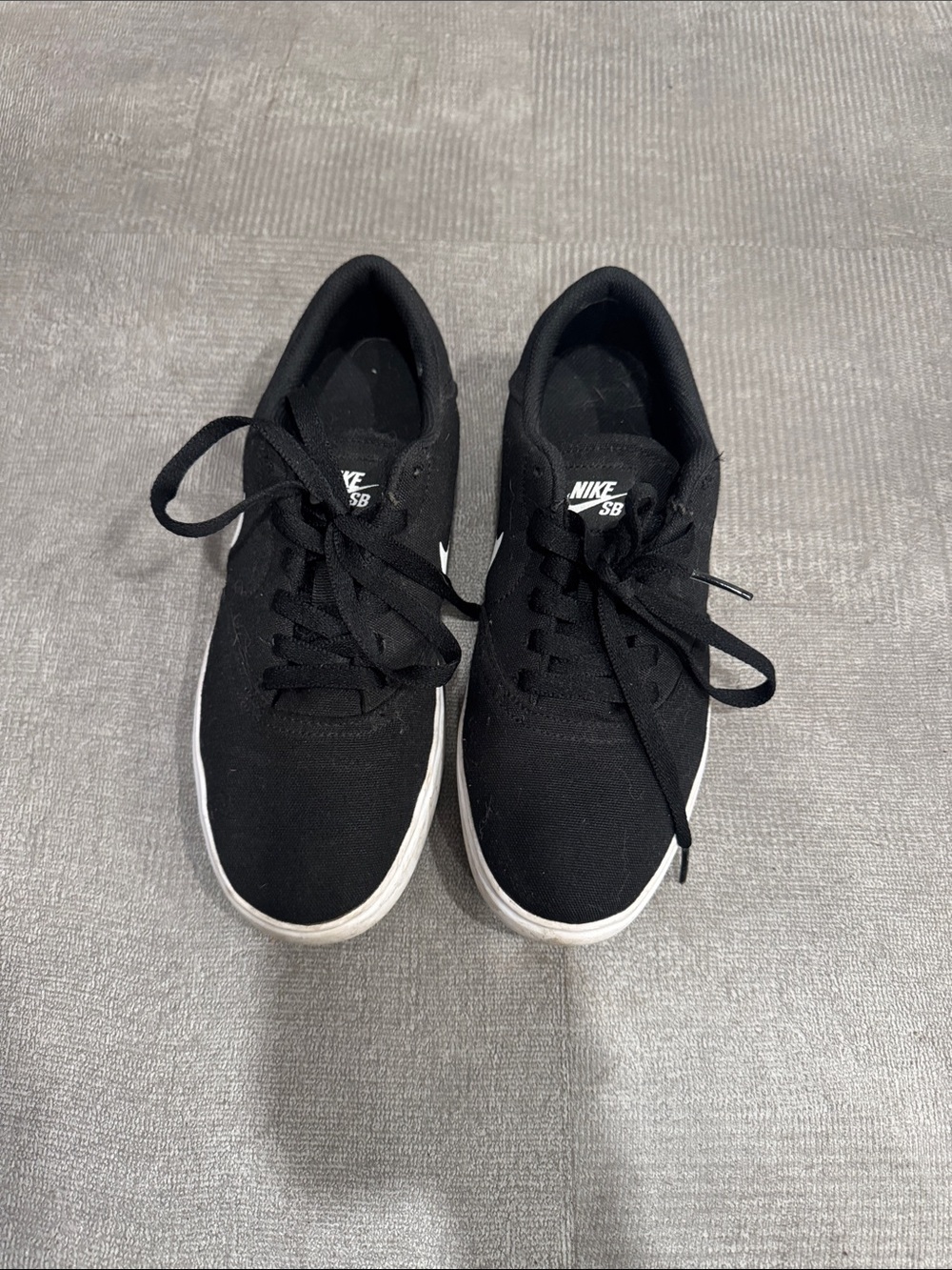 Nike SB Black Canvas Skate Shoes with White Soles Size 7Y